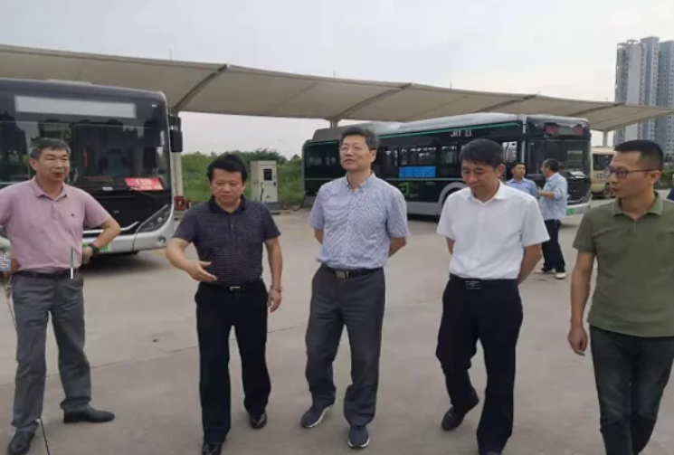 省交通廳安委會(huì)督查組督導(dǎo)吉安長(zhǎng)運(yùn)、吉安公交安全生產(chǎn)工作