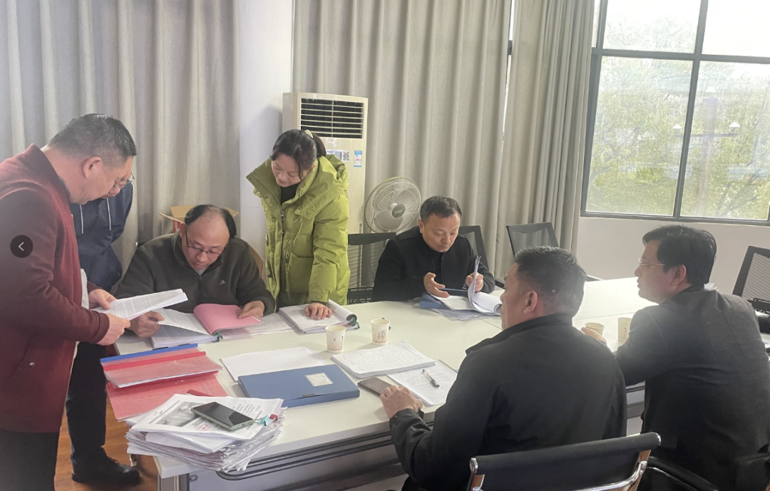 新余公司:股份公司車輛技術(shù)管理考核組到新余公司檢查指導